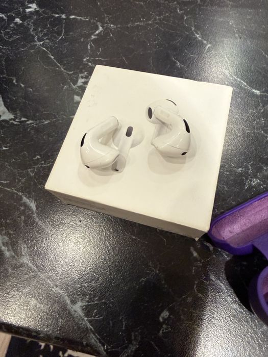 AirPods 4 anc Оригінальні