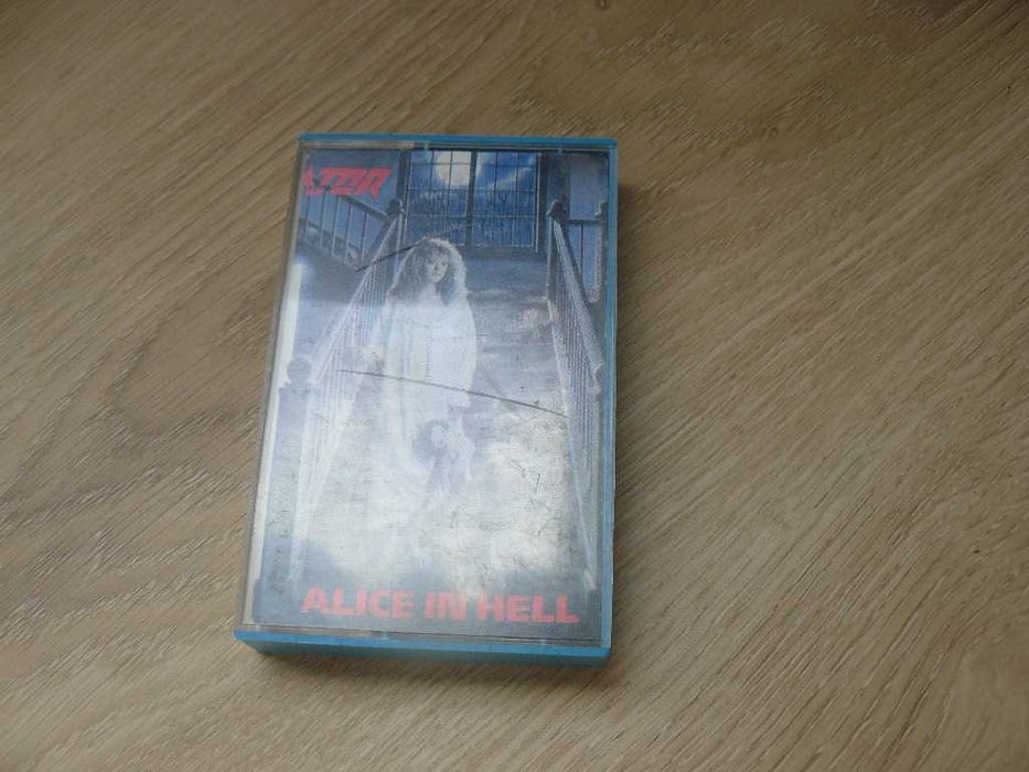 Kaseta Annihilator "Alice In Hell"