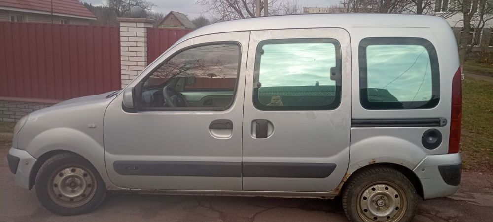 Продам авто кенго