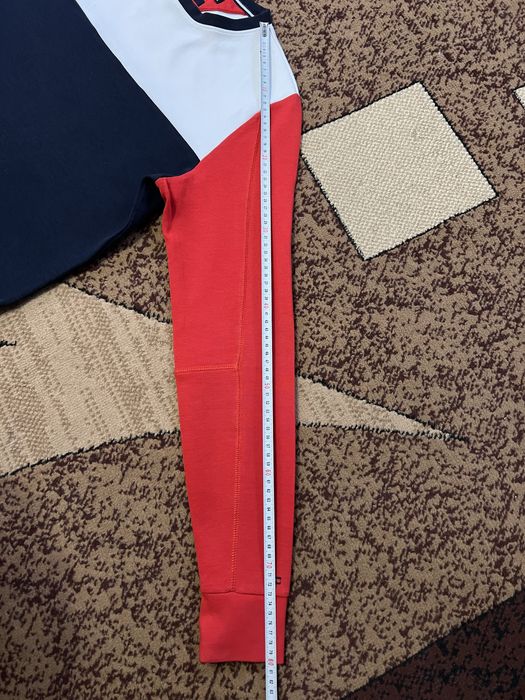 Tommy Hilfiger S,M,світшот ,кофта,светр