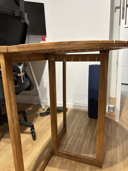 Stolik ogrodowy z krzesełami