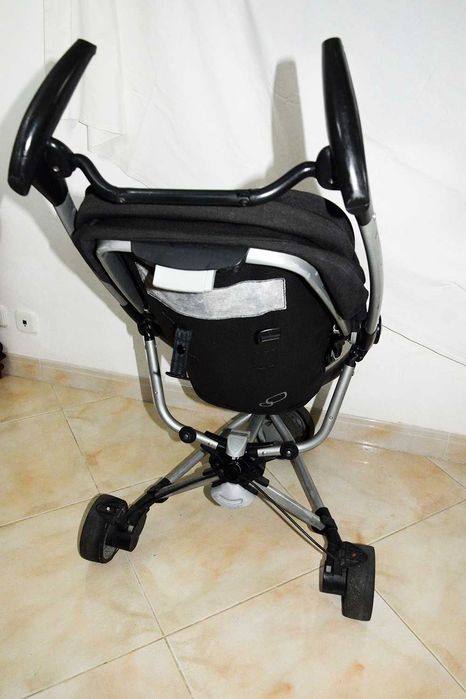 Carrinho bebe triciclo Quinny Zapp Xtra