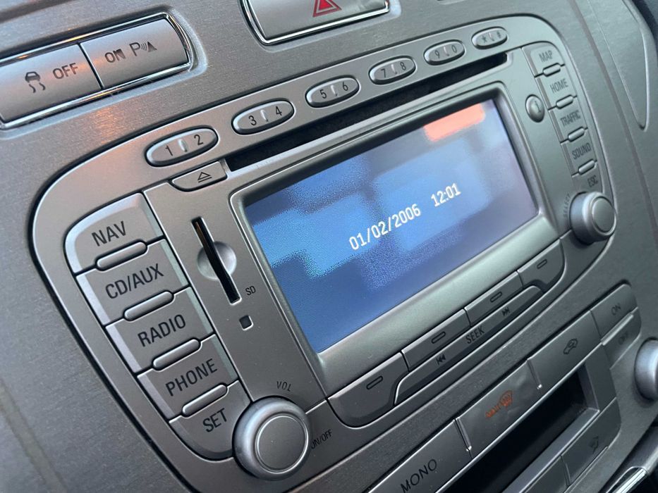 RADIO SAMOCHODOWE FORD Mondeo MK4  S Max GPS Navi  dvd  dvr stan bdb