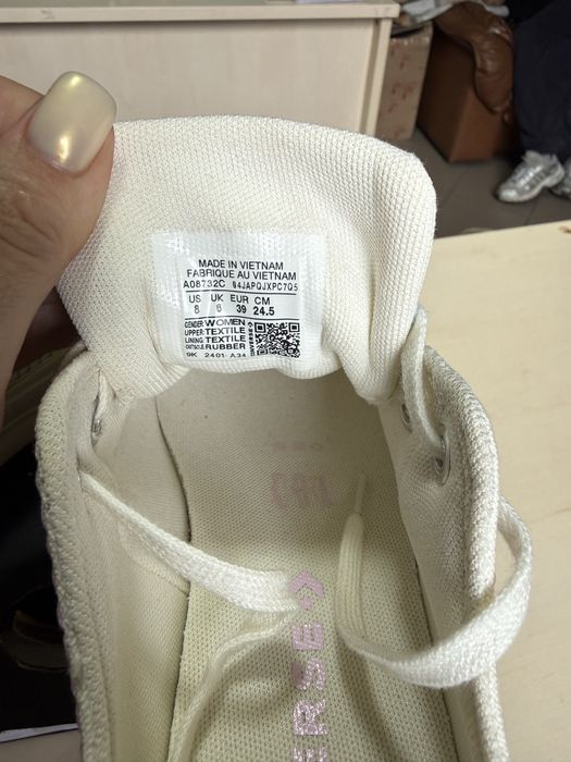 Продам нові кеди “Converse All Star оригінал, нові, 39 ( стелька 24,5) у коробці