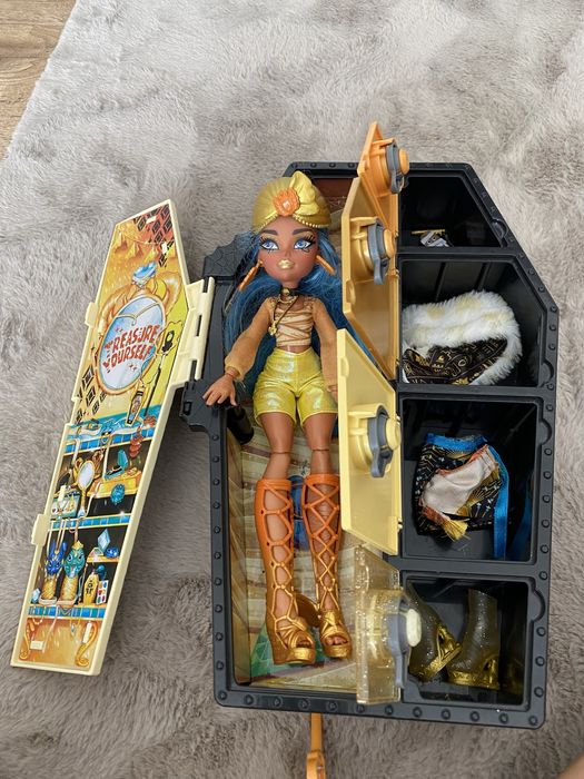 Monster High Straszysekrety Seria 2 Błyszcząca Cleo De Nile Zestaw
