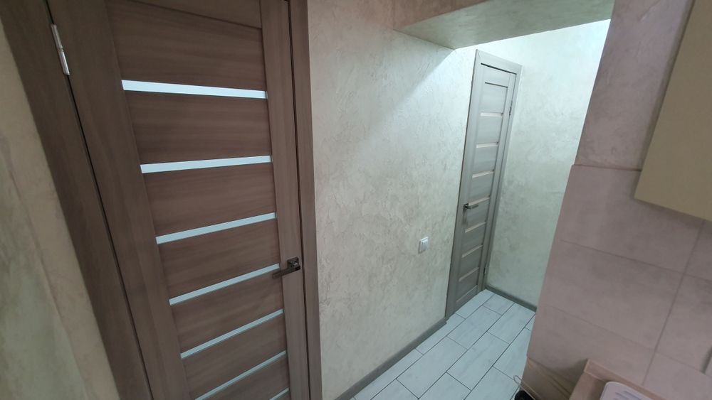 Двухкомнатная студия центр. Квартиры посуточно