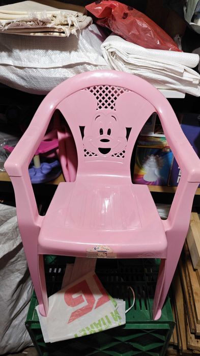 Стільчик дитячий