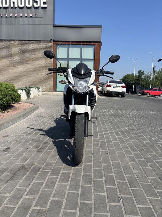 В продажі Lifan KP200