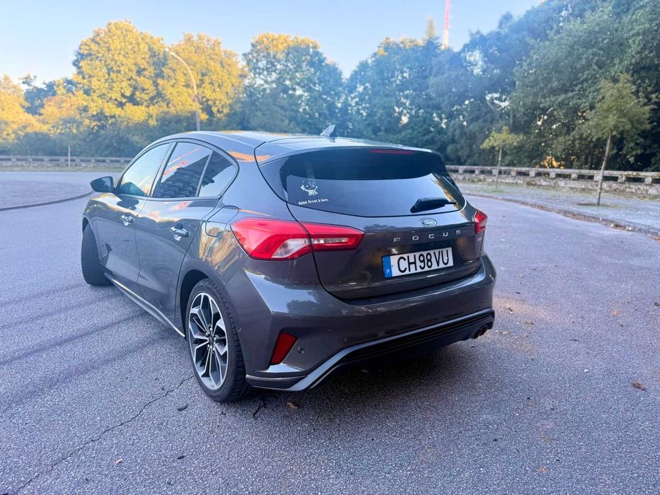 Ford Focus 1.0 Ecoboost ST Line