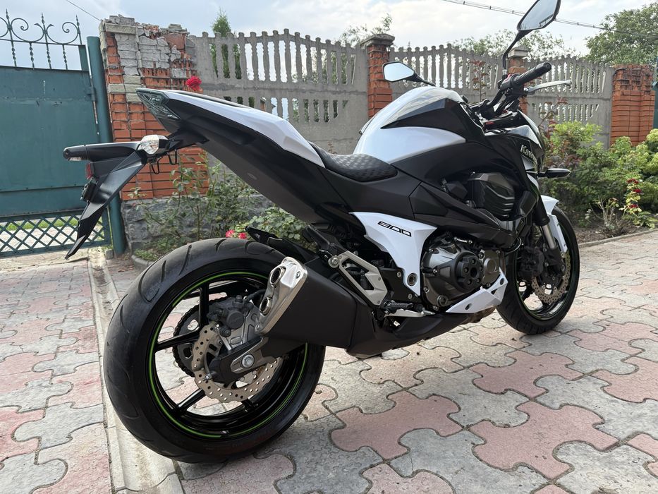 Kawasaki z800 розмитнений