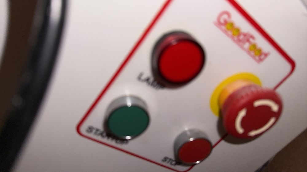 Тістоміс Тестомес