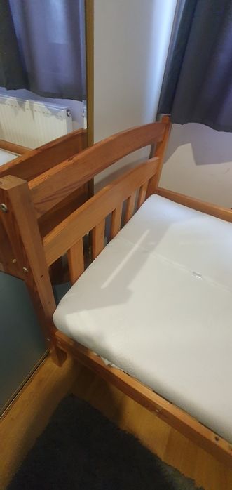 Drewniane łóżka - sosna