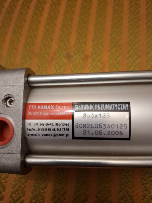 siłownik pneumatyczny 63x125 vanax 60M2L063A0125