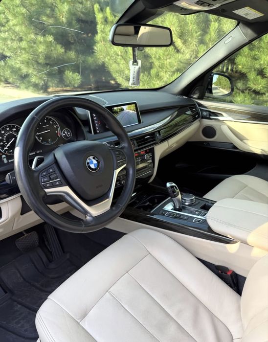 ПРОДАМ BMW X5 F15 Plug-in Hybrid