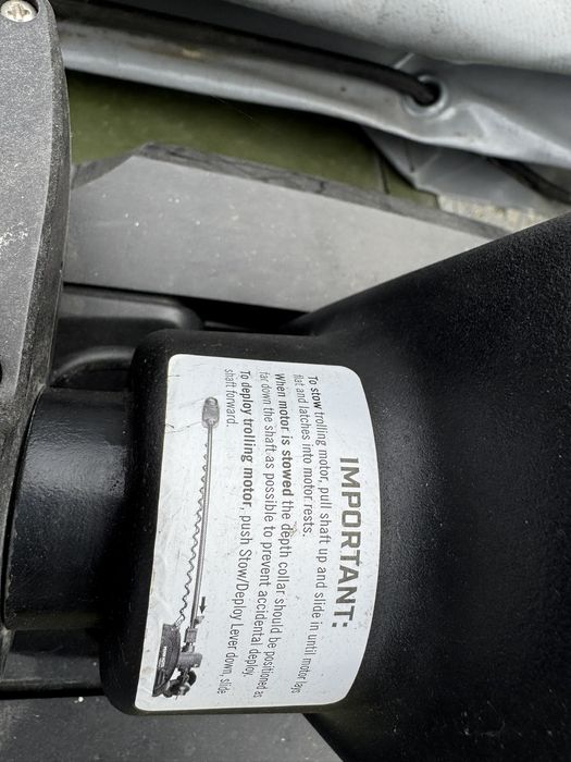 Мотор Minn Kota 12 вольт.