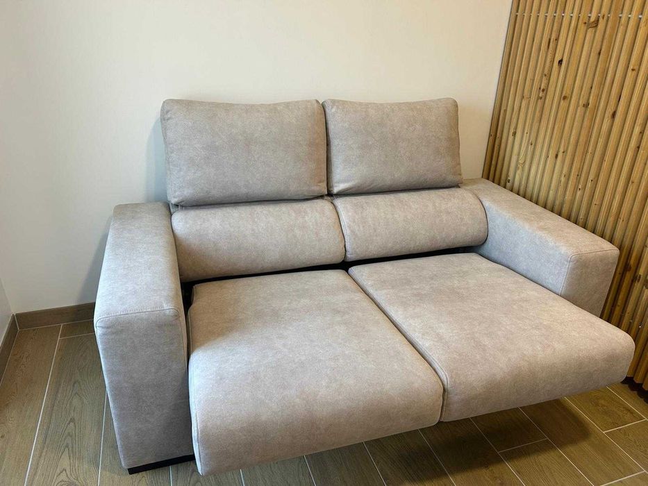 Sofá Bege Extensível