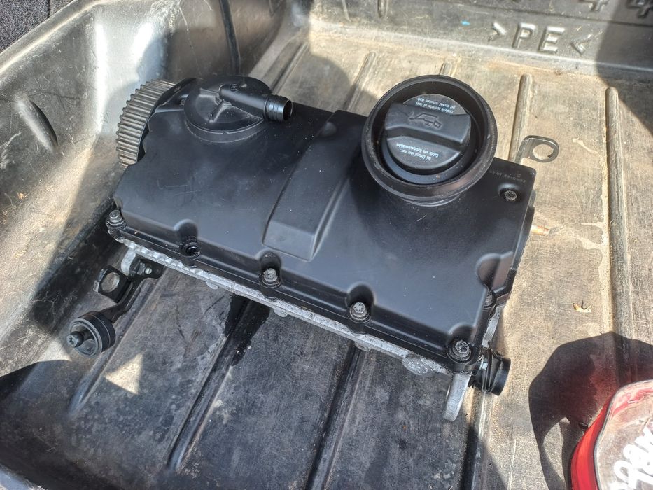 Головка гольф 4 мотор 1.9 tdi 74 кВт насос форсунка