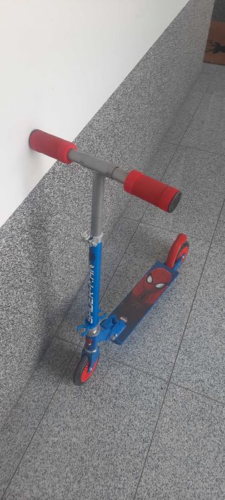Hulajnoga dziecieca spiderman
