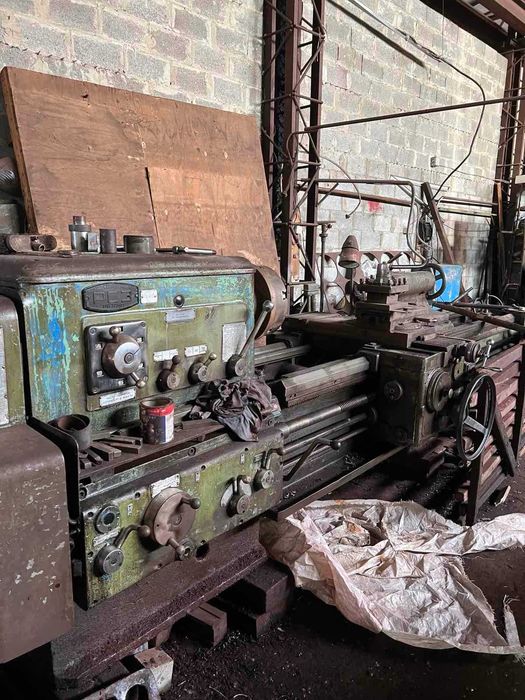 ДИП 300, 1М63 рмц 2800  - токарний верстат