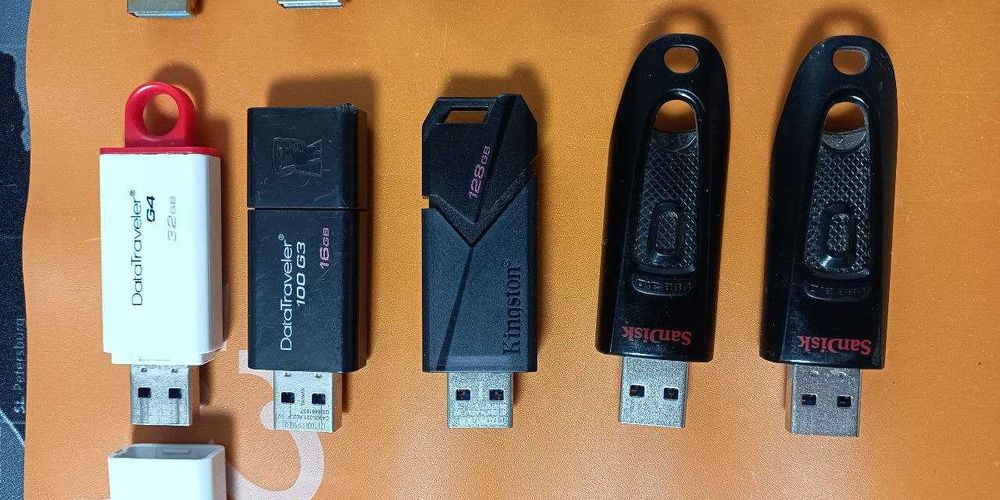 USB флеш накопитель  3.2-3.0-2.0/ 128-32-16-8-4GB.