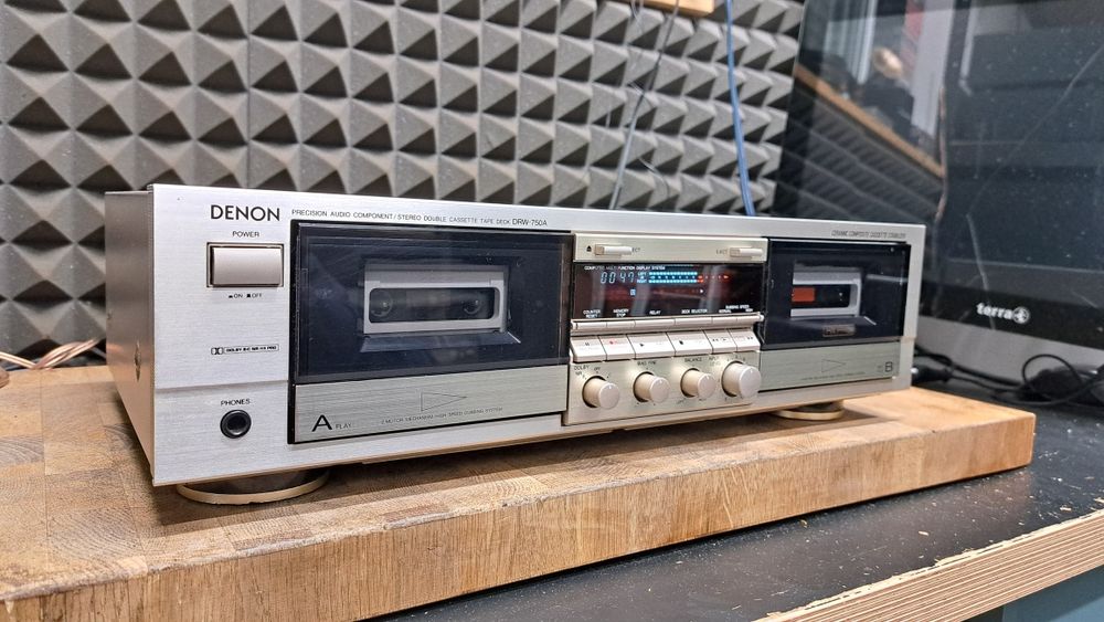Deck Denon DRW-750A
