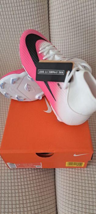 Chuteiras  Originais Novas NIKE Air Zoom Mercurial Superfly 11 Academy
