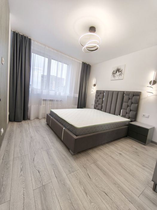 Вул.Кульпарківська 93 парус сіті