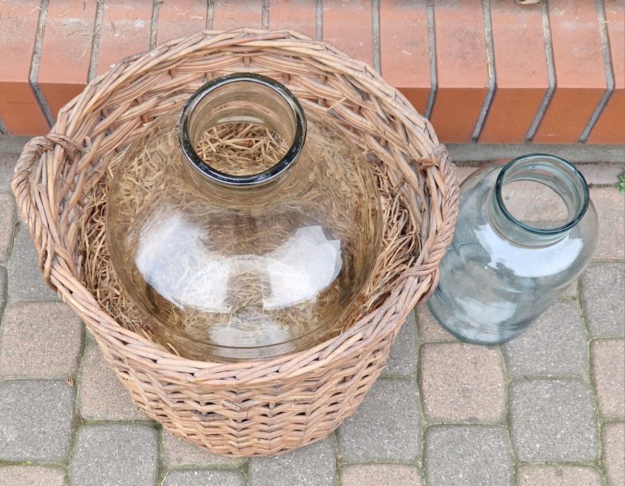 Butle gąsiory ok. 18 l i ok. 5 l używane
