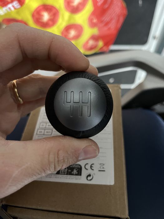 Logitech G923 c/ pedais + shifter de Junho 2025