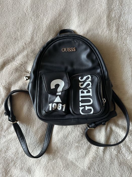 Оригінальний рюкзак Guess в хорошому стані