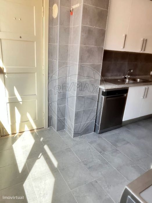 Apartamento T3 para arrendamento