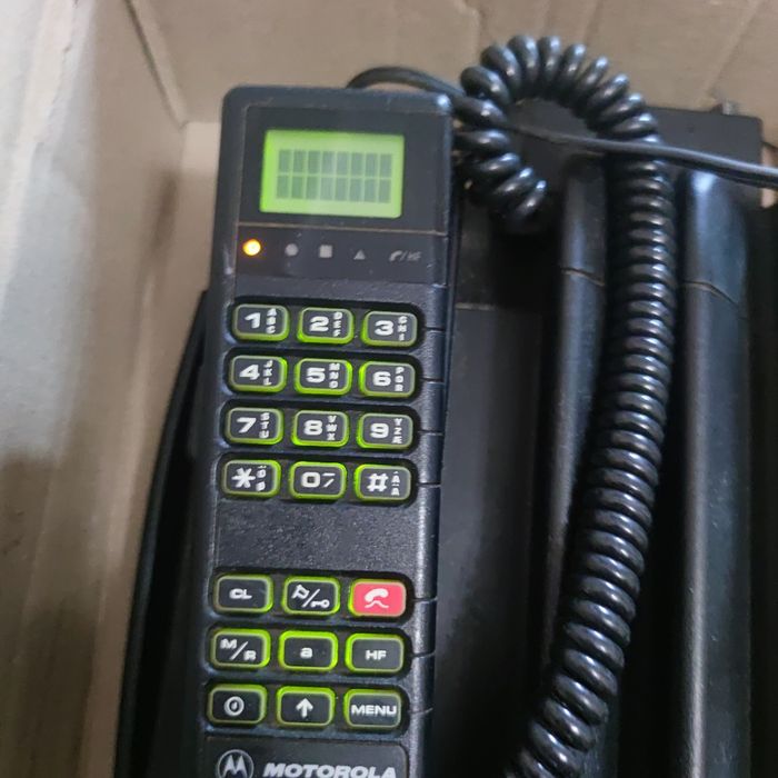 Motorola assoclate 2000