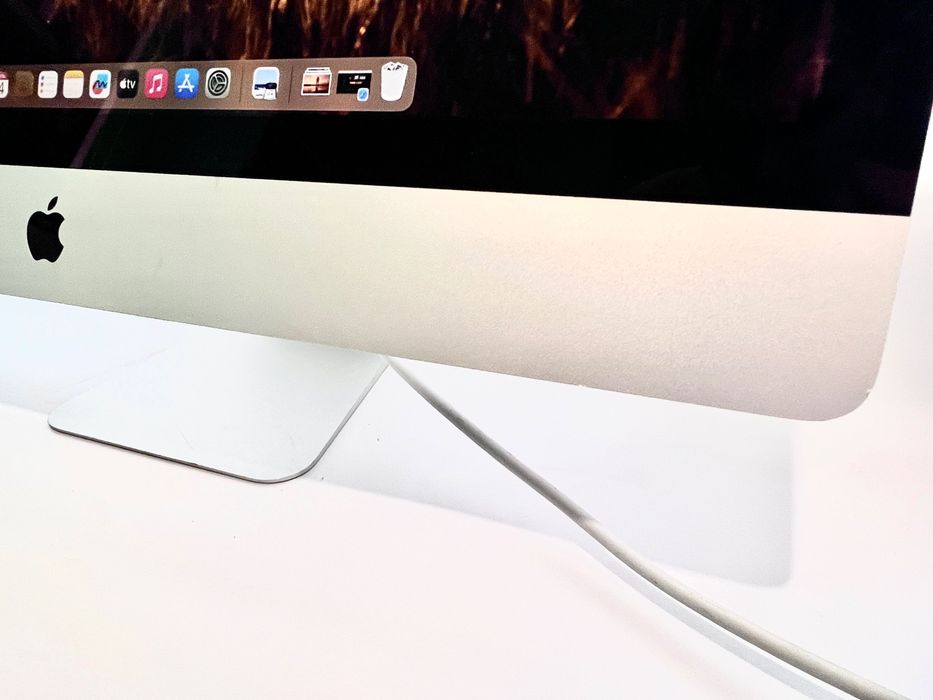 Apple iMac 27 2020 (MXWT2) Windows