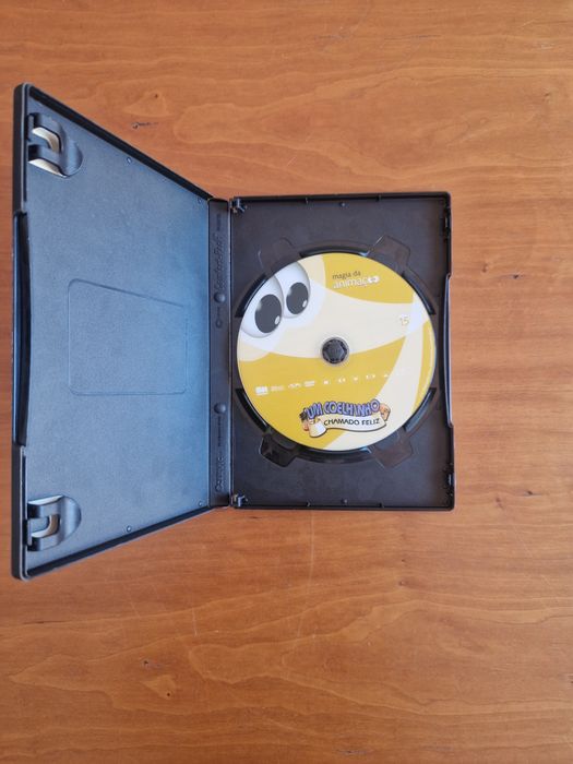 DVD de animação "Um coelhinho chamado feliz "