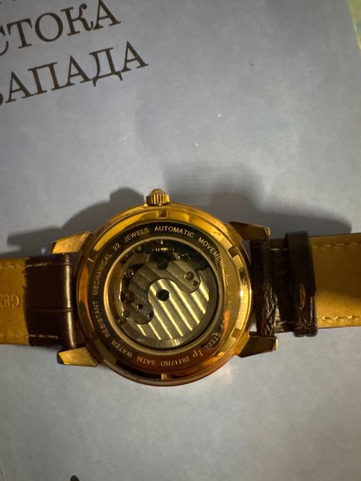 Механічний годиник Lucien Piccard LP28117RO