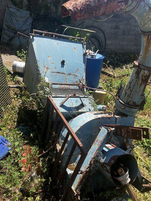 Maquina para fazer biomassa