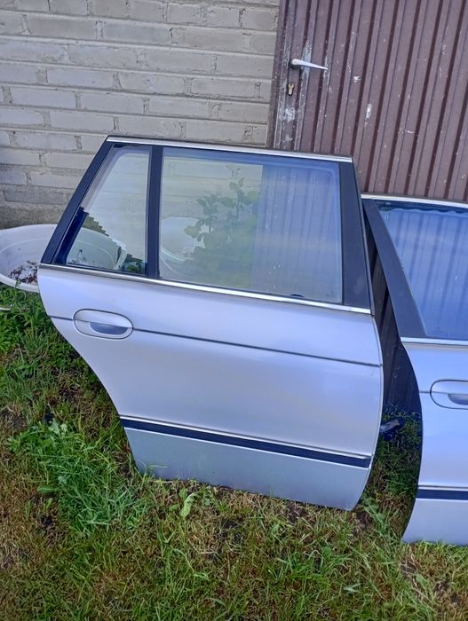 BMW e39 drzwi Grau turing kombi