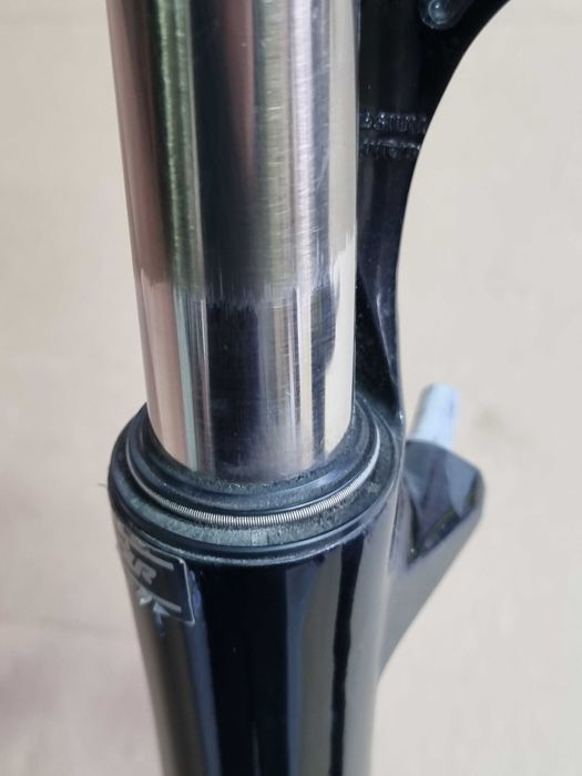 SR Suntour NRX 7500, 63mm, 28