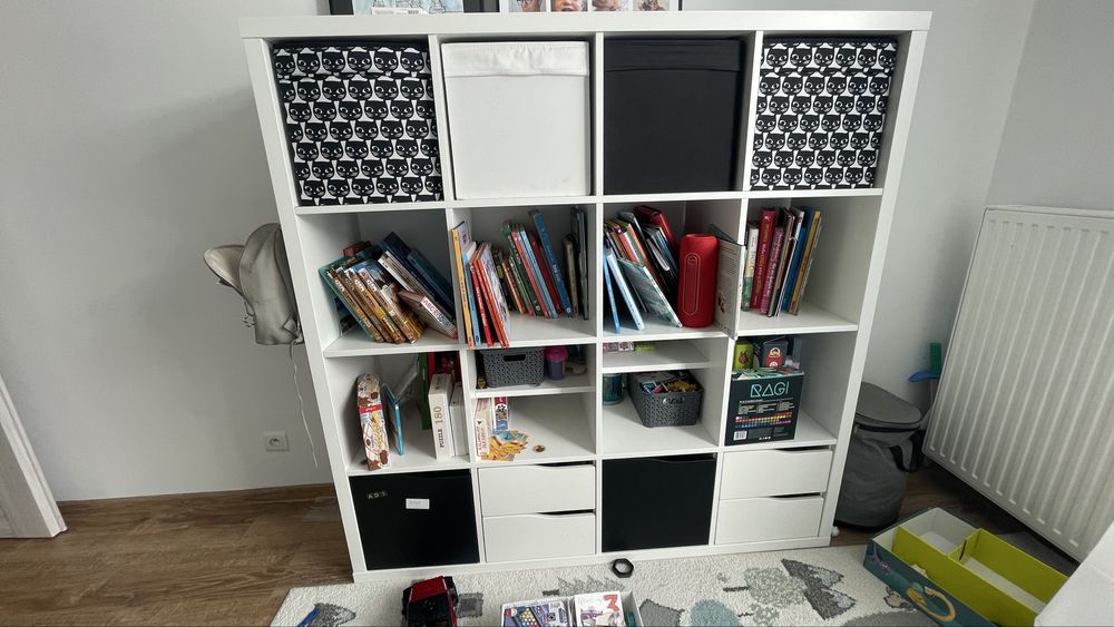 Kalax 150x150 bialy z wyposazeniem