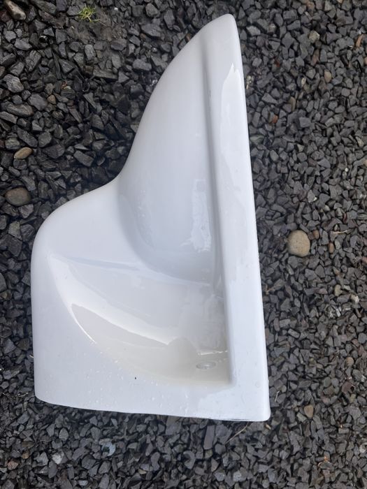 Продам унітаз підвісний