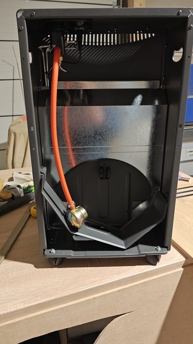 Grzejnik gazowy z reduktorem  greengear Baltik 4200W Nowy!!