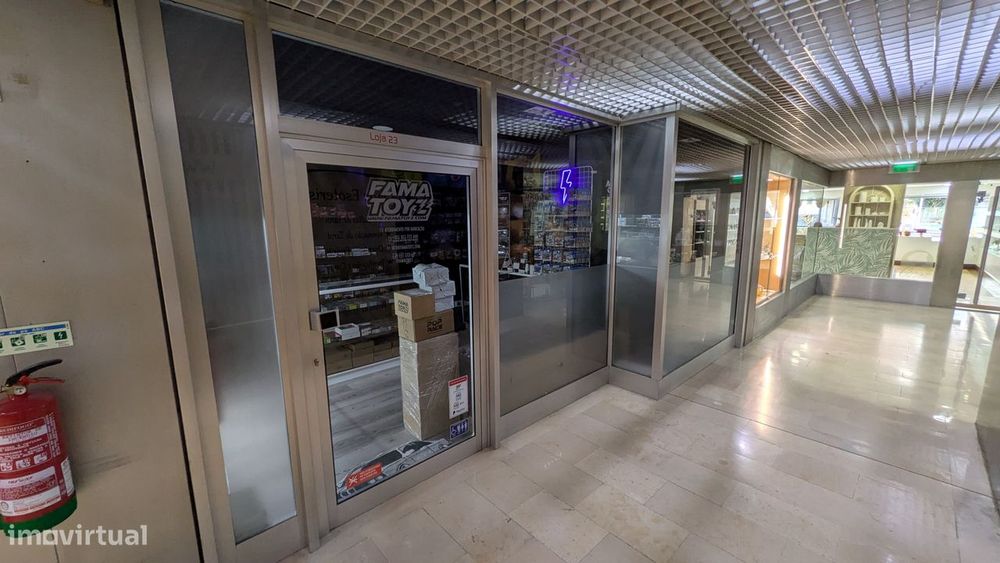 Oportunidade investimento! loja remodelada, 25m2 shopping town