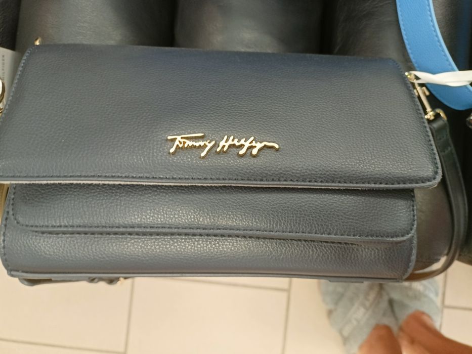 Torebki Tommy Hilfiger