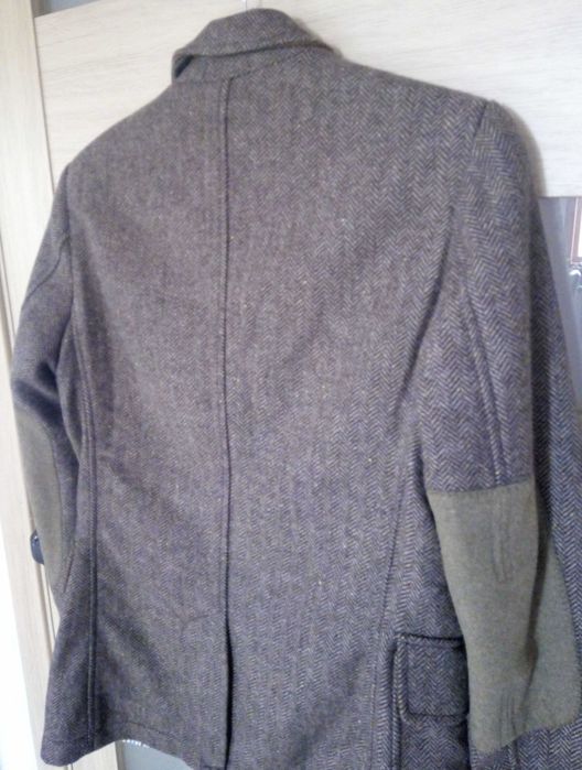 Світло коричневий теплий піджак H&M розмір S на 44 вовна 60%