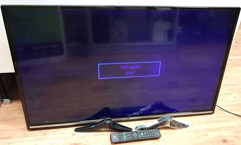 telewizor JVC LT40V550