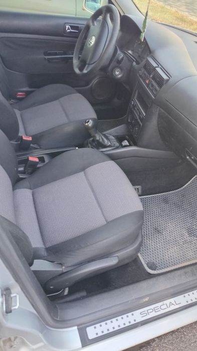 Аренда авто  ДАЧІЯ САНДЕРО,  РОЗСТРОЧКА, прокат