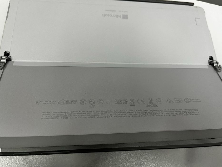 Планшет Microsoft Surface Go 2 1926 64gb