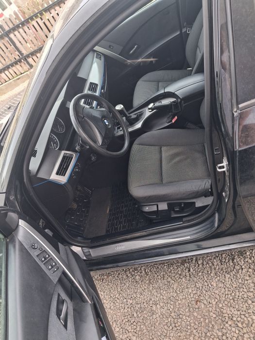 BMW E60 2004r. M54 LPG – 19”, hak