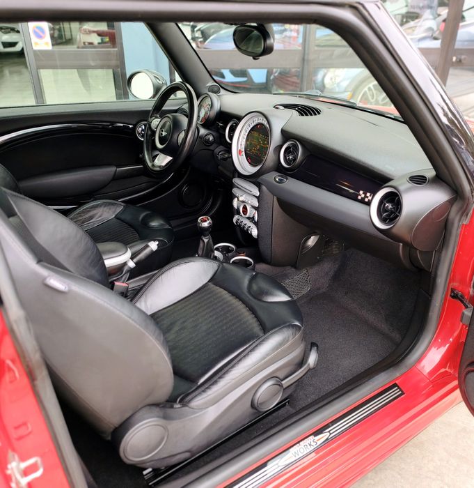 Mini John Cooper Works "JCW" R56