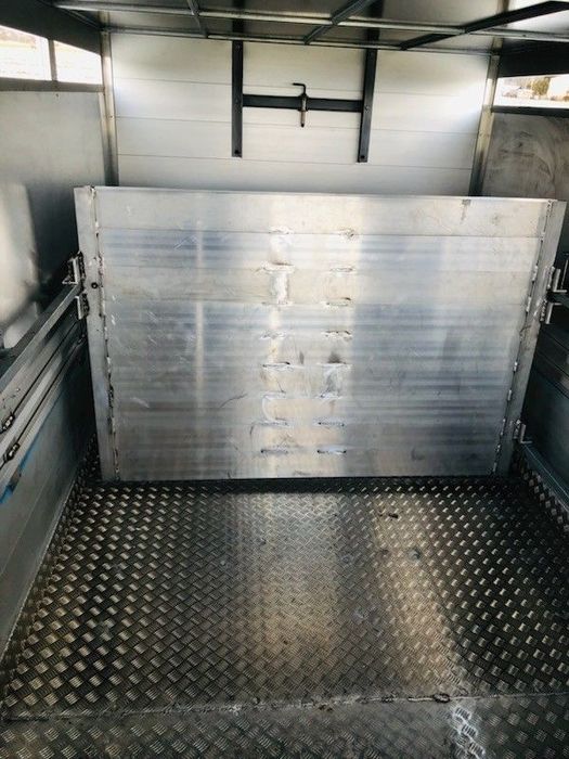 Sprzedam nową zabudowe do żywca